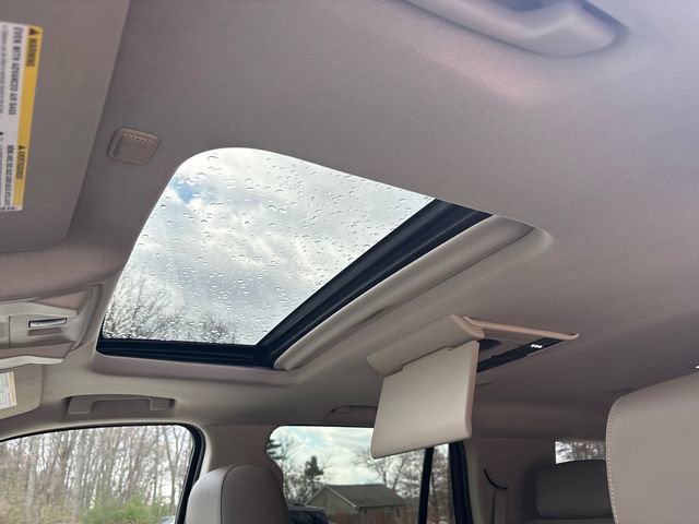 Used 2015 Chevrolet Tahoe LTZ image 30