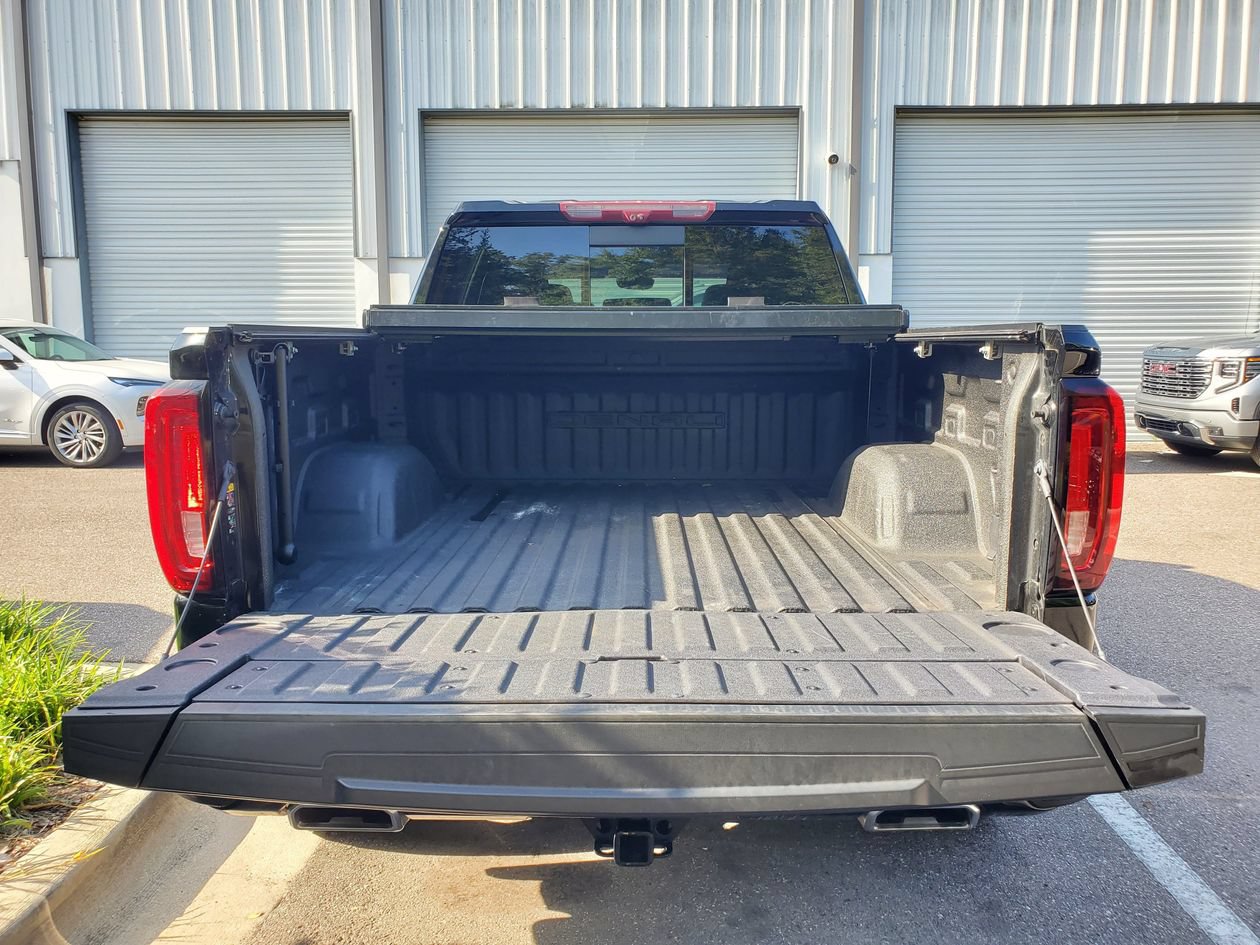 Used 2023 GMC Sierra 1500 Denali w/ Denali Reserve Package AWD/4WD image 9