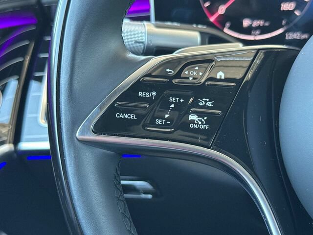 Certified 2025 Mercedes-Benz S 580 4MATIC Sedan image 28