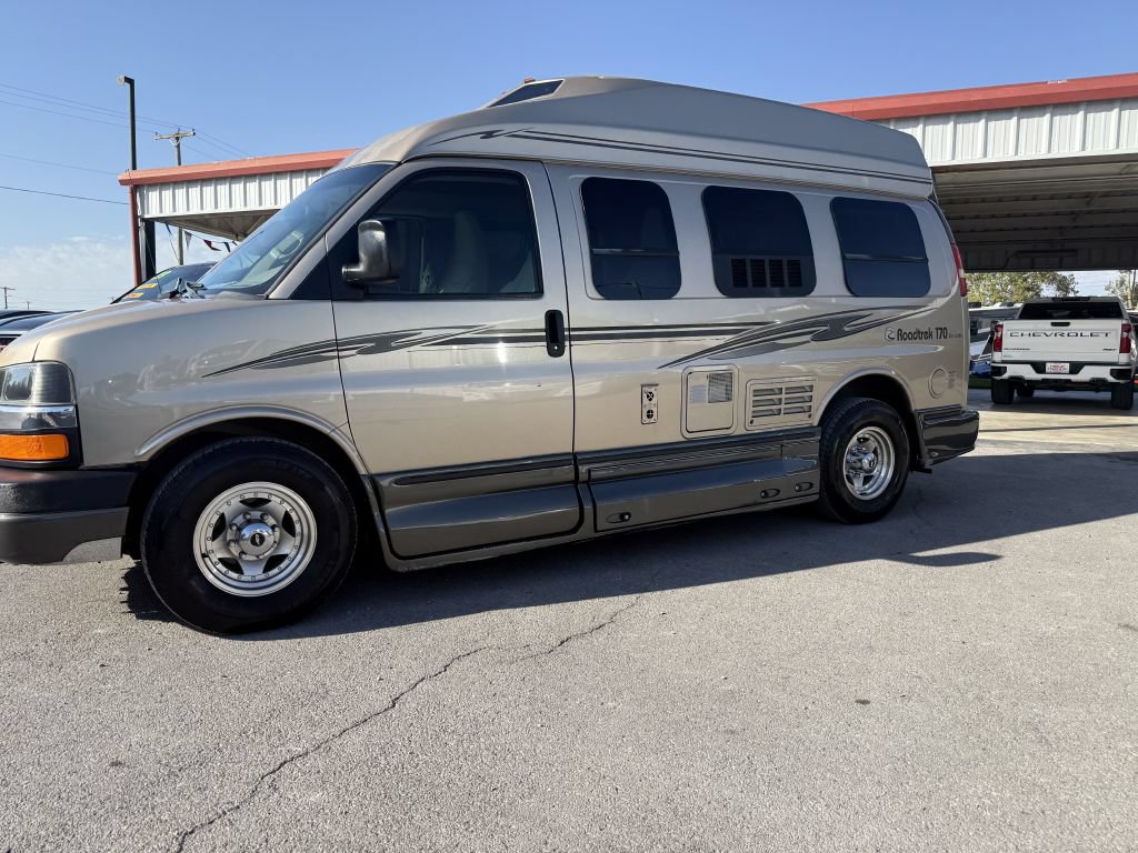 Used 2011 Chevrolet Express 2500 w/ Power Package RWD image 6