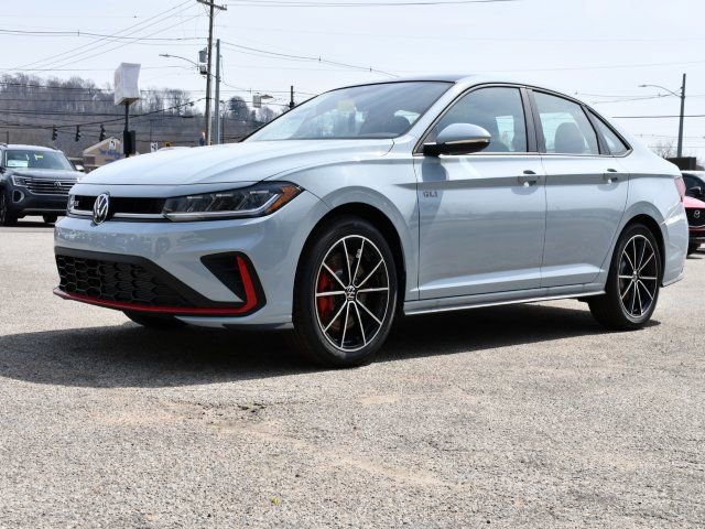 New 2026 Volkswagen Jetta GLI Autobahn FWD image 3