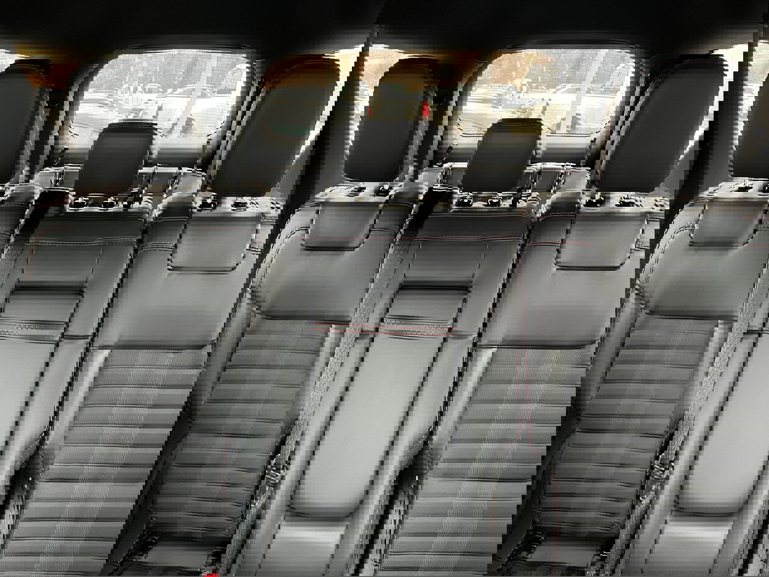 New 2026 Ford Explorer ST-Line w/ ST-Line Street Pack image 9