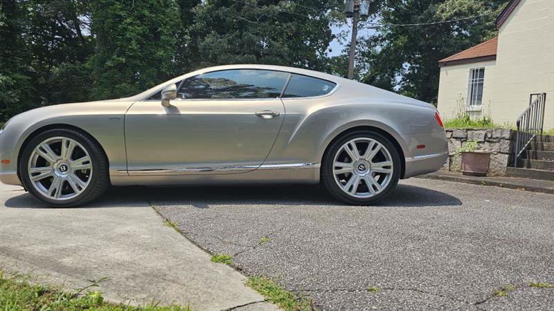Used 2015 Bentley Continental GT image 8