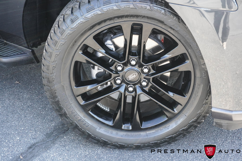 Used 2024 Ford Expedition XLT AWD/4WD image 14