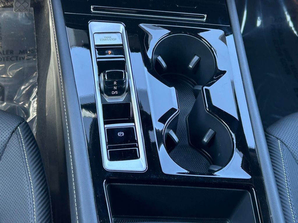 Used 2025 Volkswagen Atlas Cross Sport SE image 21