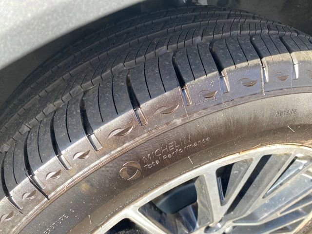 Used 2022 Ford Escape SEL w/ Technology Package image 23