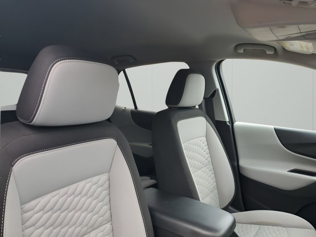 Used 2021 Chevrolet Equinox LT image 15