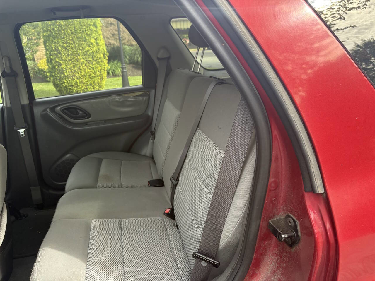 Used 2006 Ford Escape XLT image 9