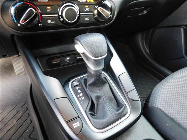 Used 2024 Kia Soul LX w/ Option Group 015 FWD image 11