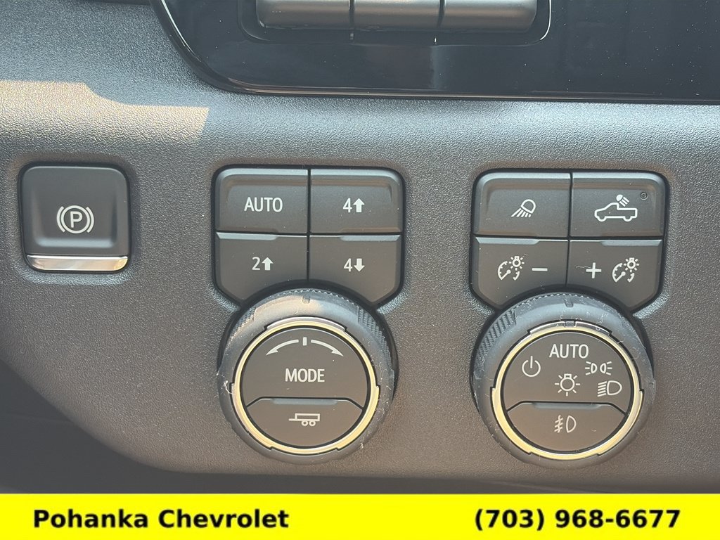 New 2026 Chevrolet Silverado 1500 High Country w/ Midnight Edition AWD/4WD image 13