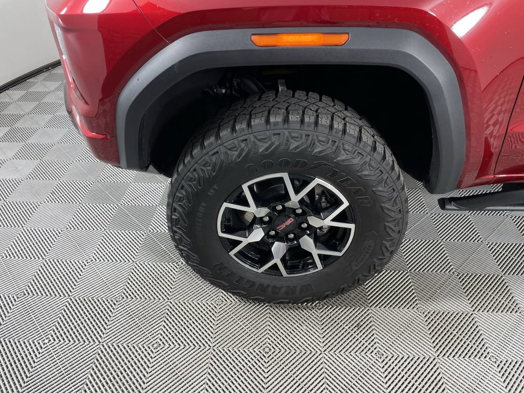 Used 2023 GMC Canyon AT4X image 32