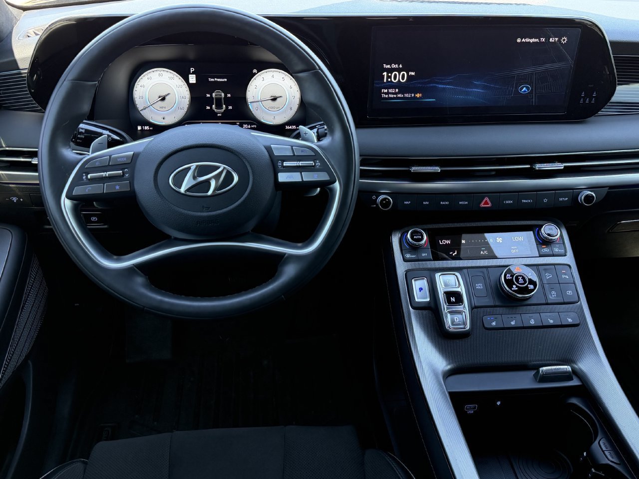 Used 2025 Hyundai Palisade Calligraphy AWD/4WD image 11