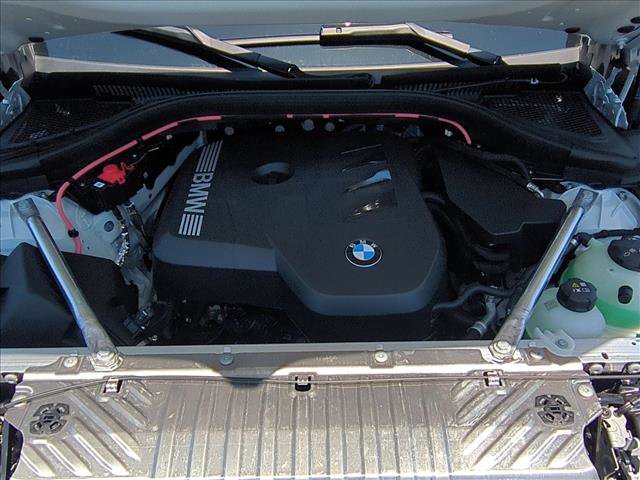 Used 2026 BMW X5 sDrive40i w/ M Sport Package image 15