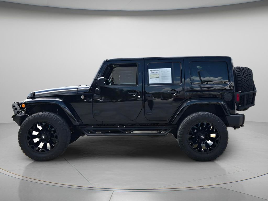 Used 2018 Jeep Wrangler Unlimited Sahara AWD/4WD image 3