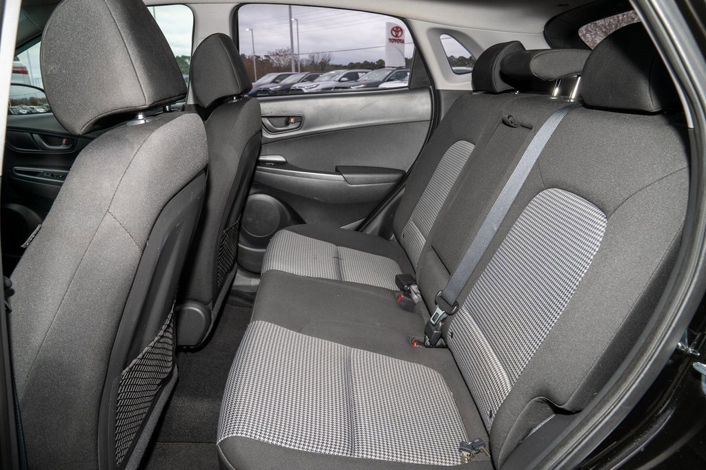 Used 2018 Hyundai Kona SE image 7