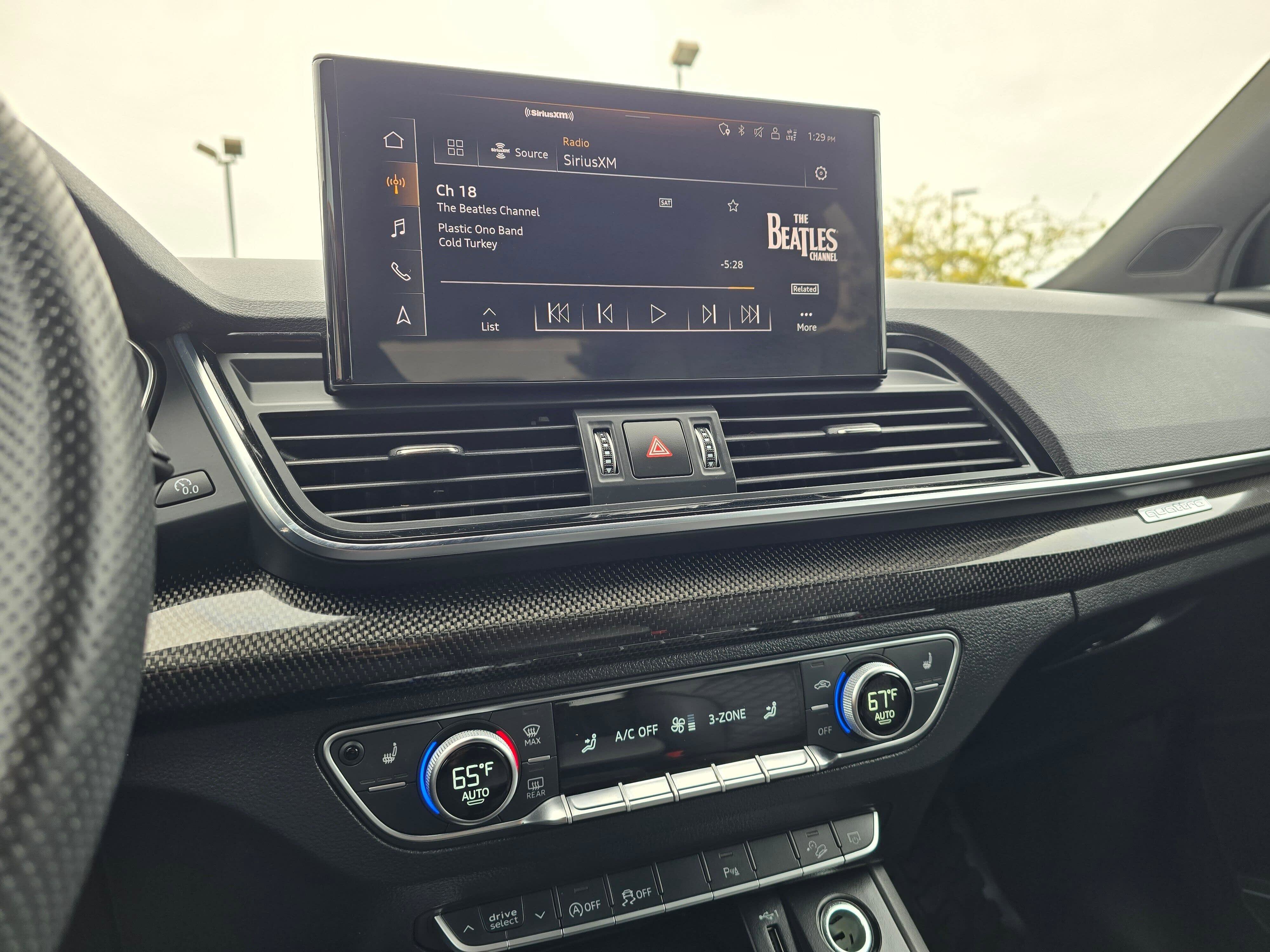 Certified 2023 Audi SQ5 Premium Plus w/ Premium Plus Package AWD/4WD image 19