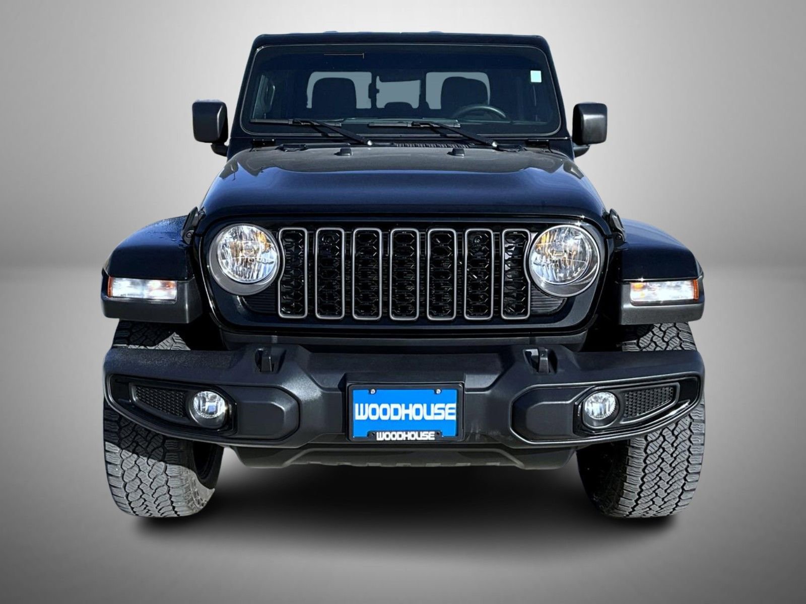 Used 2024 Jeep Gladiator Sport image 2