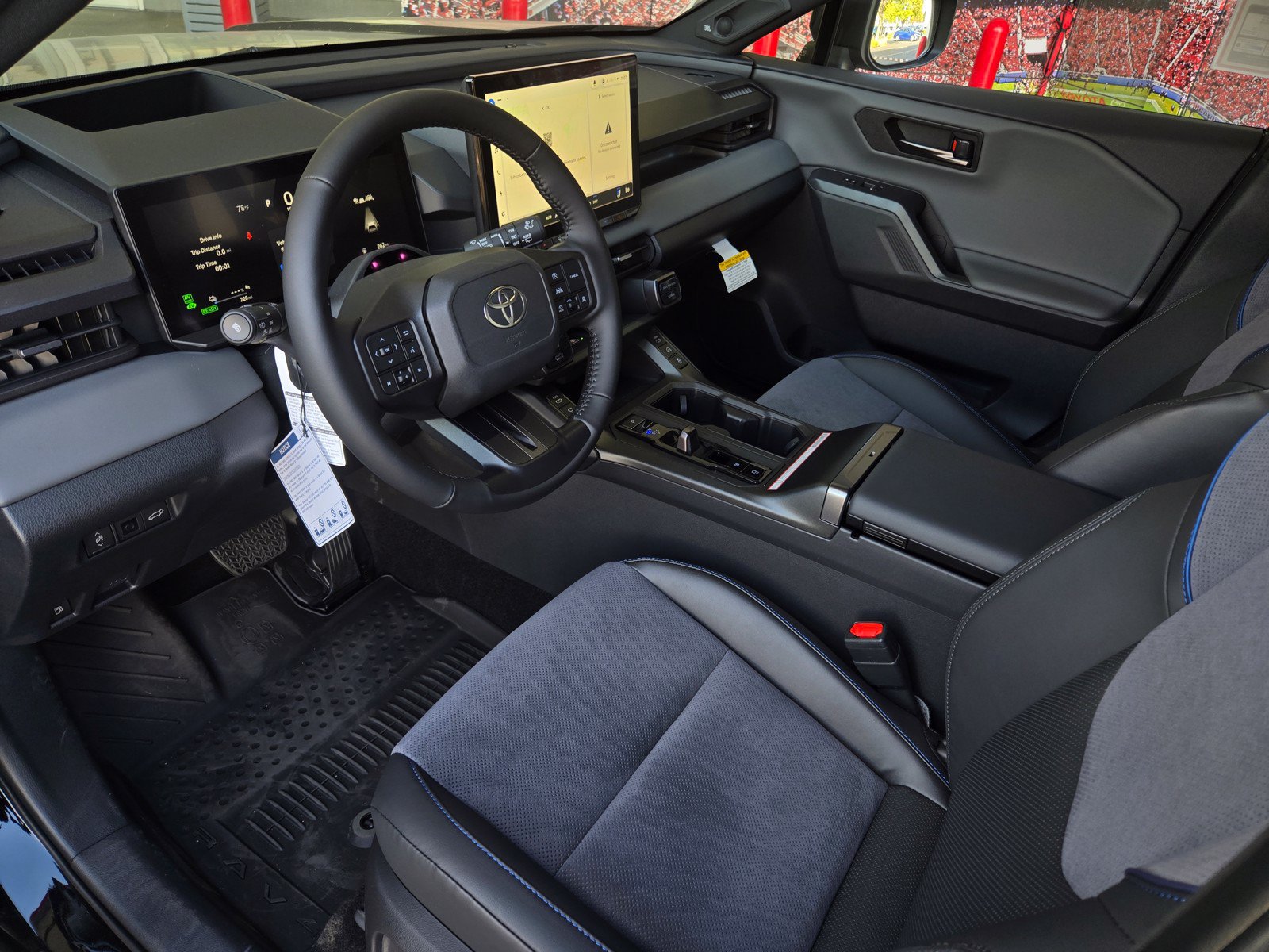 New 2026 Toyota RAV4 XSE AWD/4WD image 7