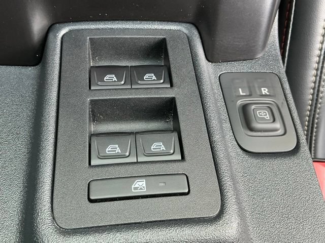 Used 2025 Ford Bronco Raptor AWD/4WD image 28