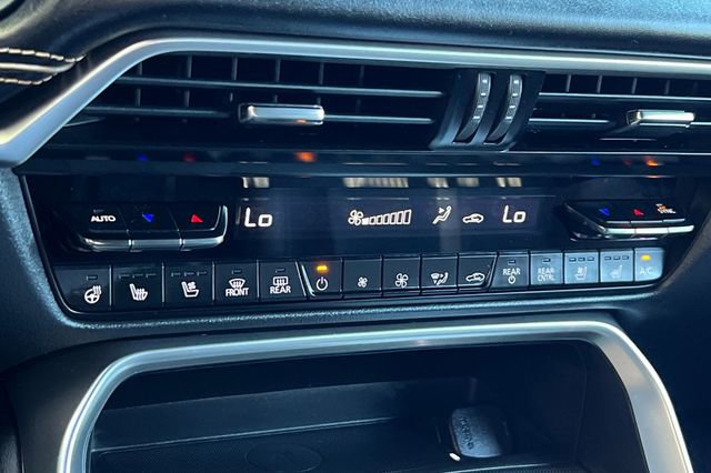 Certified 2025 MAZDA CX-70 Plug-In Hybrid w/ Premium Plus image 24