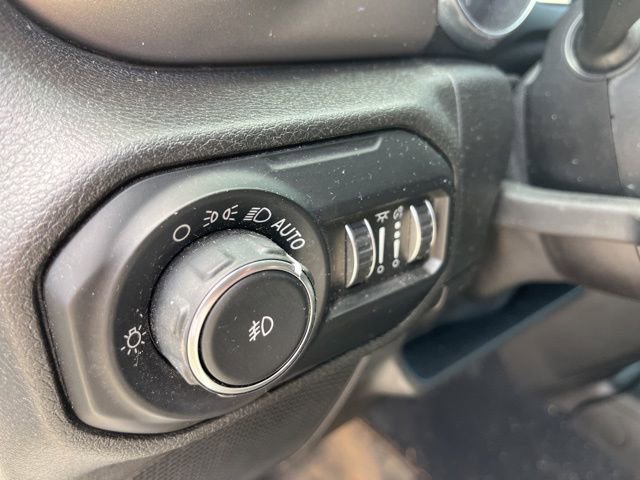 Used 2020 Jeep Wrangler Unlimited Sport image 14