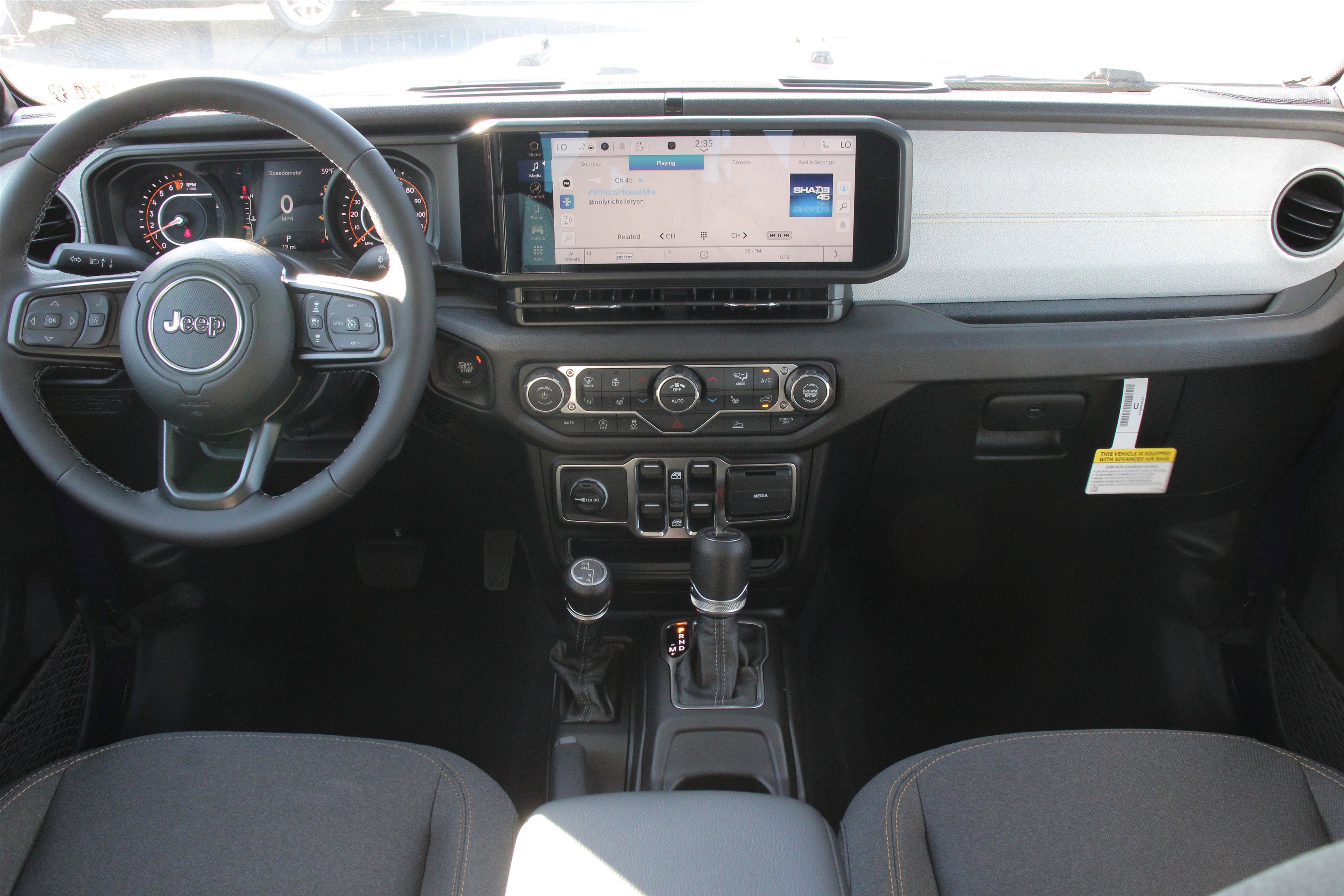 New 2026 Jeep Gladiator Sport image 2