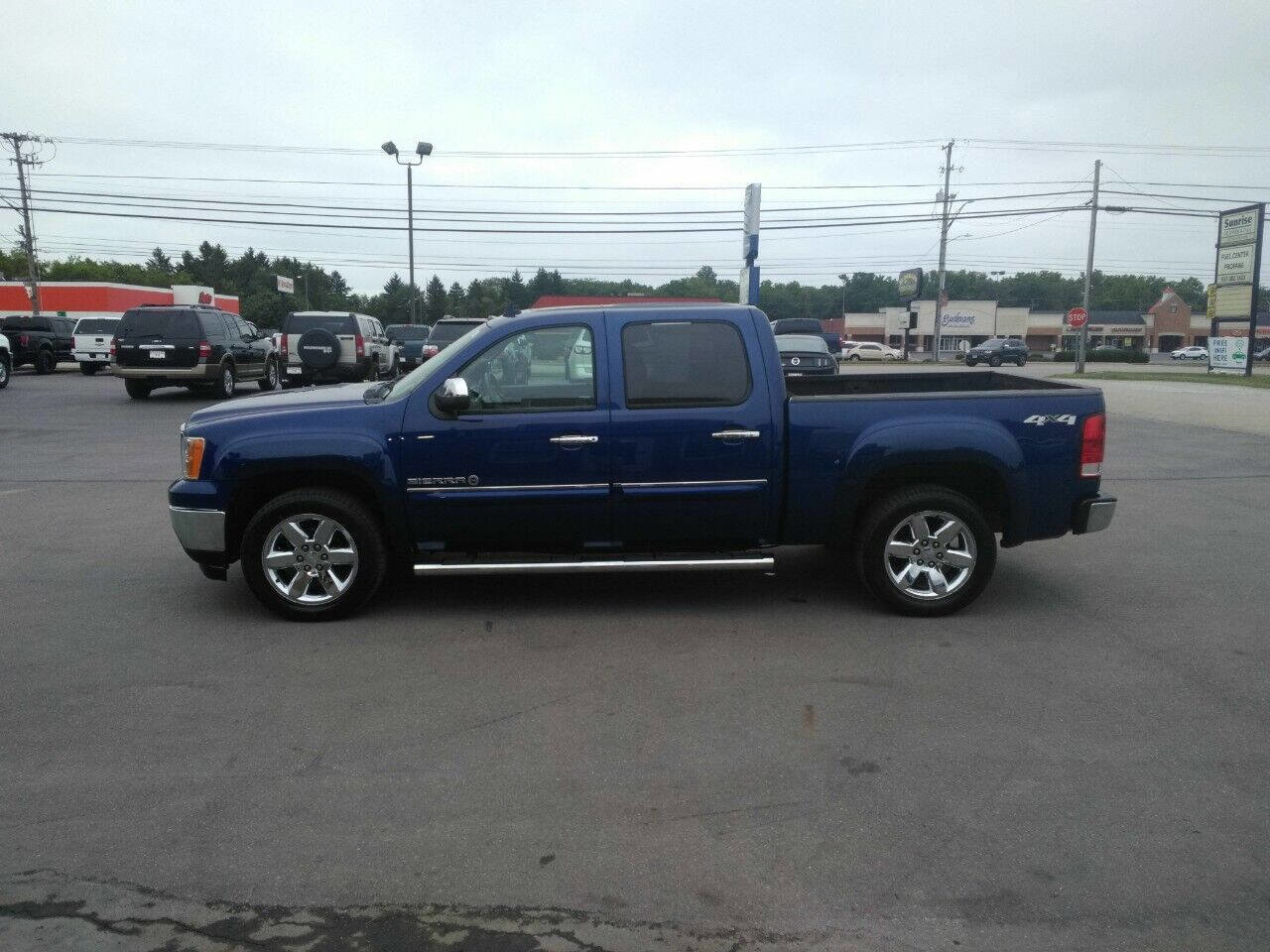 Used 2012 GMC Sierra 1500 SLT w/ Heritage Edition image 11