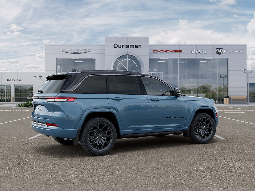 New 2027 Jeep Grand Cherokee Summit AWD/4WD image 4