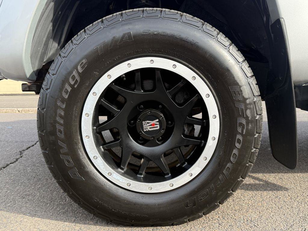 Used 2011 Toyota Tacoma 4x4 Access Cab w/ SR5 Pkg #2 image 33