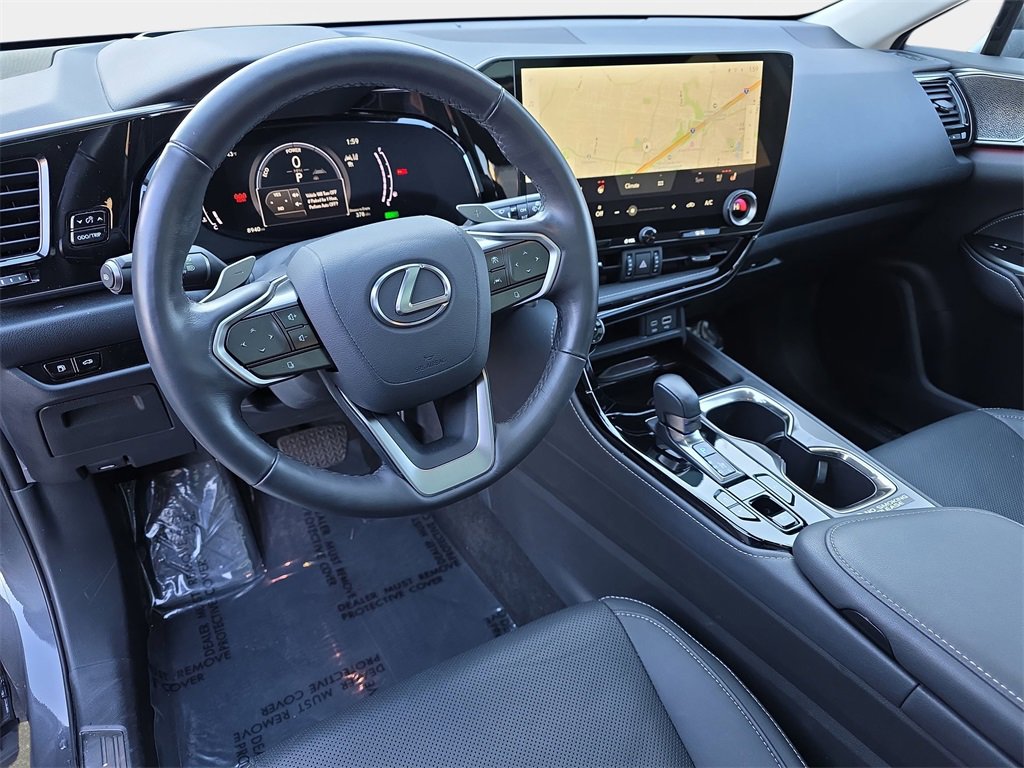 Used 2025 Lexus NX 350h AWD w/ Rear Seat Package image 17