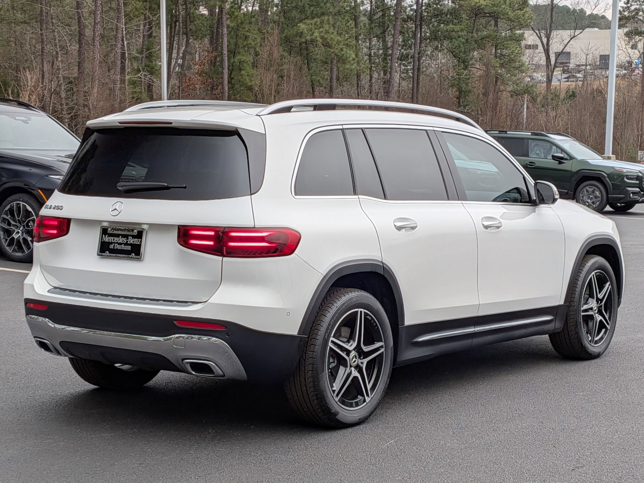 New 2026 Mercedes-Benz GLB 250 image 10