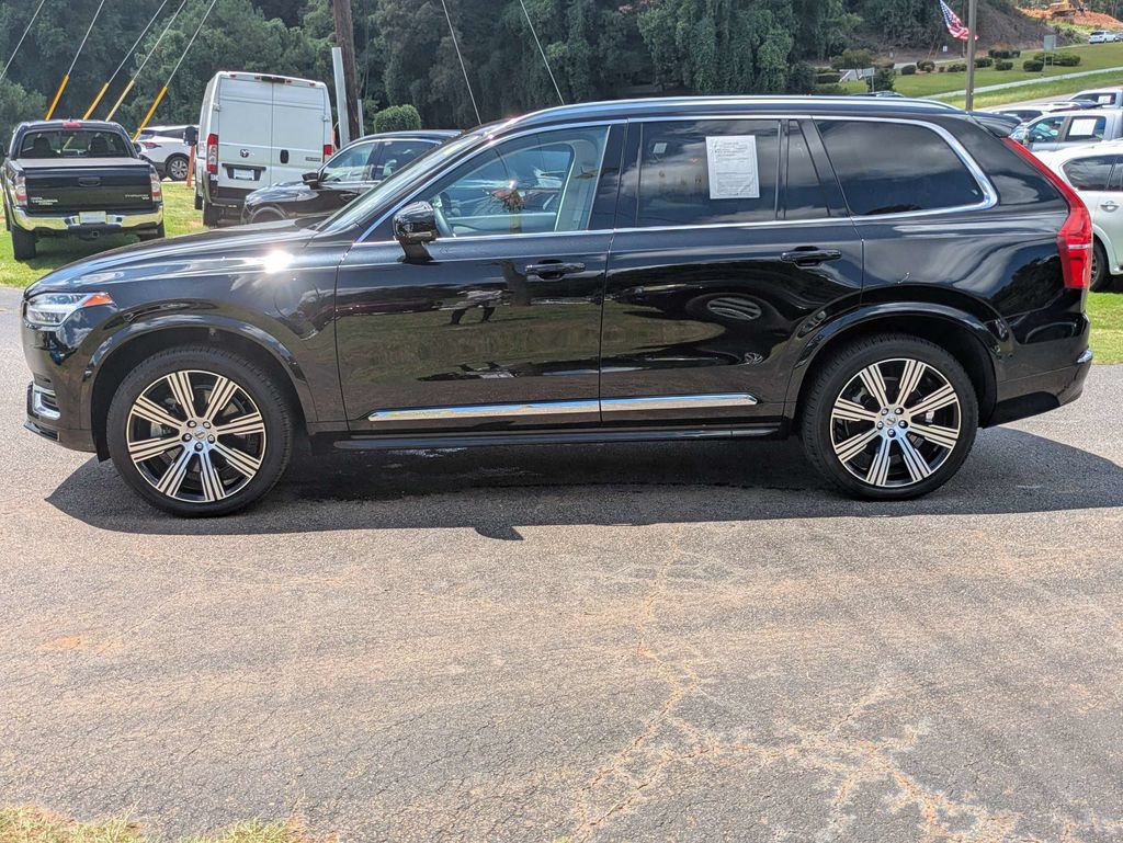 Used 2024 Volvo XC90 T8 Plus AWD/4WD image 3