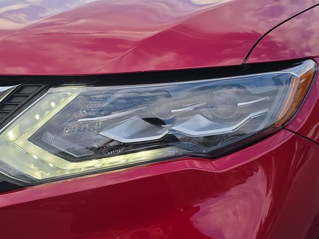 Used 2017 Nissan Rogue SL w/ SL Premium Package image 46