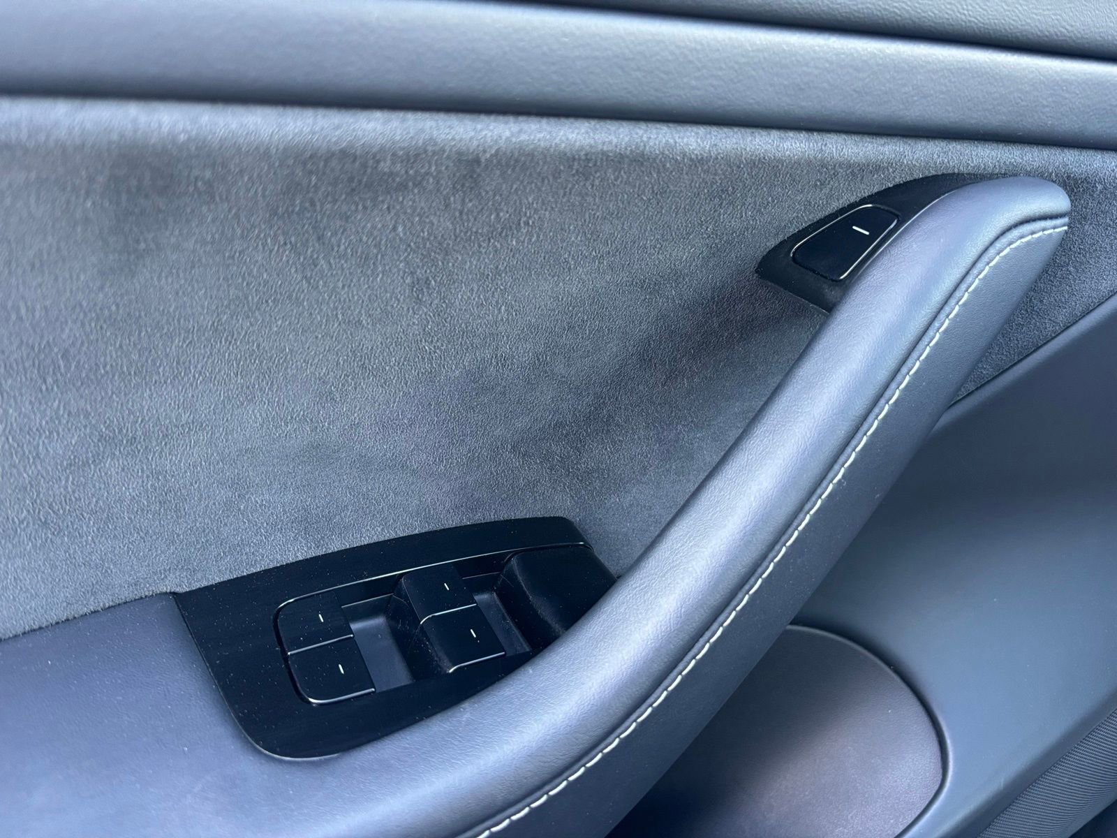 Used 2020 Tesla Model 3 Performance image 12