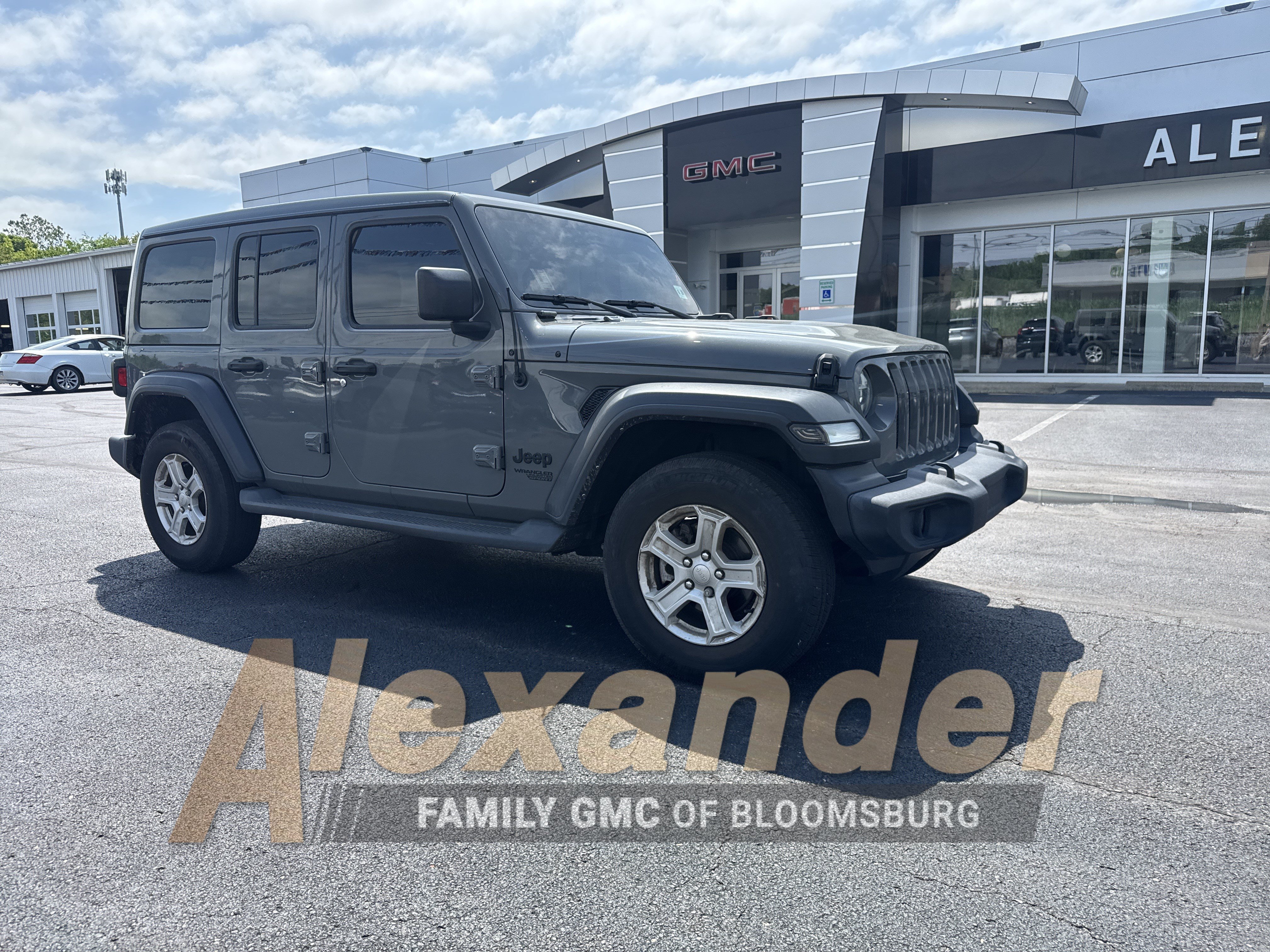 Used 2021 Jeep Wrangler Unlimited Sport w/ Sun And Sound Package AWD/4WD video 1