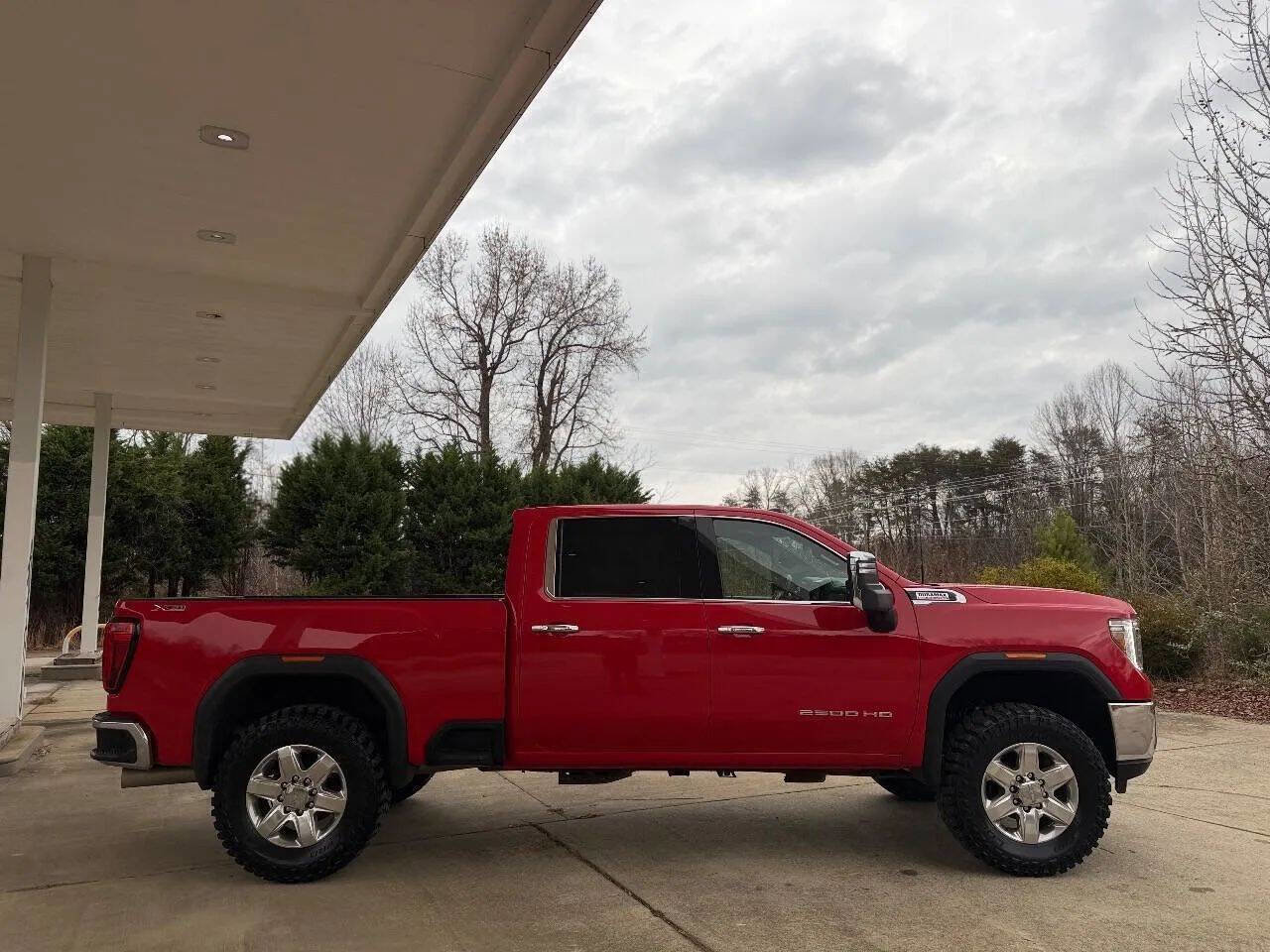 Used 2021 GMC Sierra 2500 SLT w/ SLT Premium Package image 8