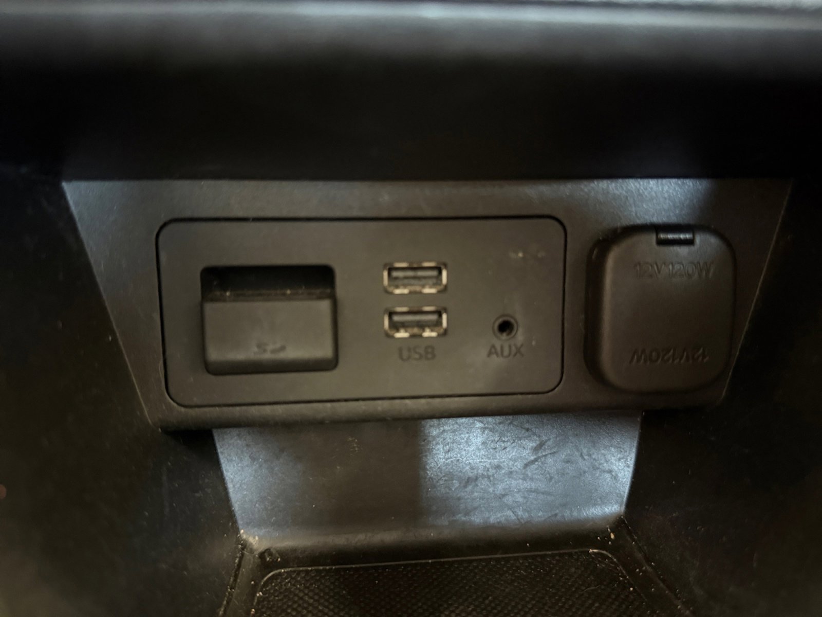 Used 2016 Scion iA image 30