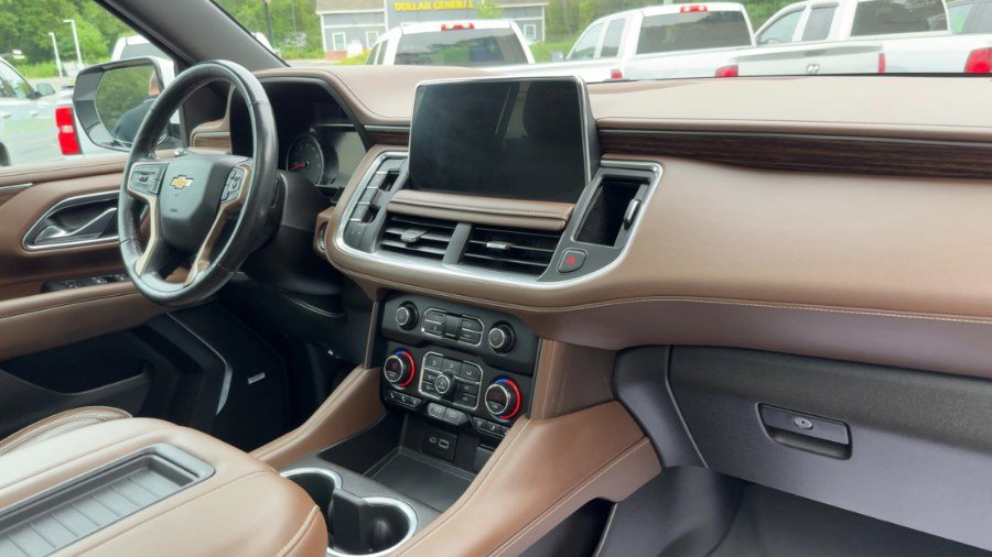 Used 2021 Chevrolet Tahoe High Country w/ Premium Package image 21