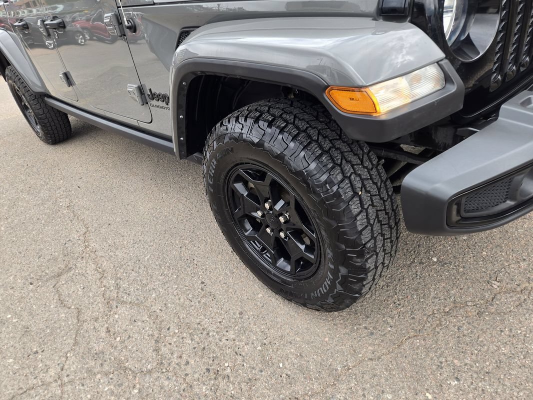 Used 2022 Jeep Gladiator Sport AWD/4WD image 13