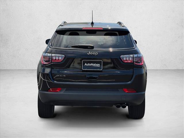 Used 2021 Jeep Compass Latitude w/ Sun and Sound Group AWD/4WD image 7