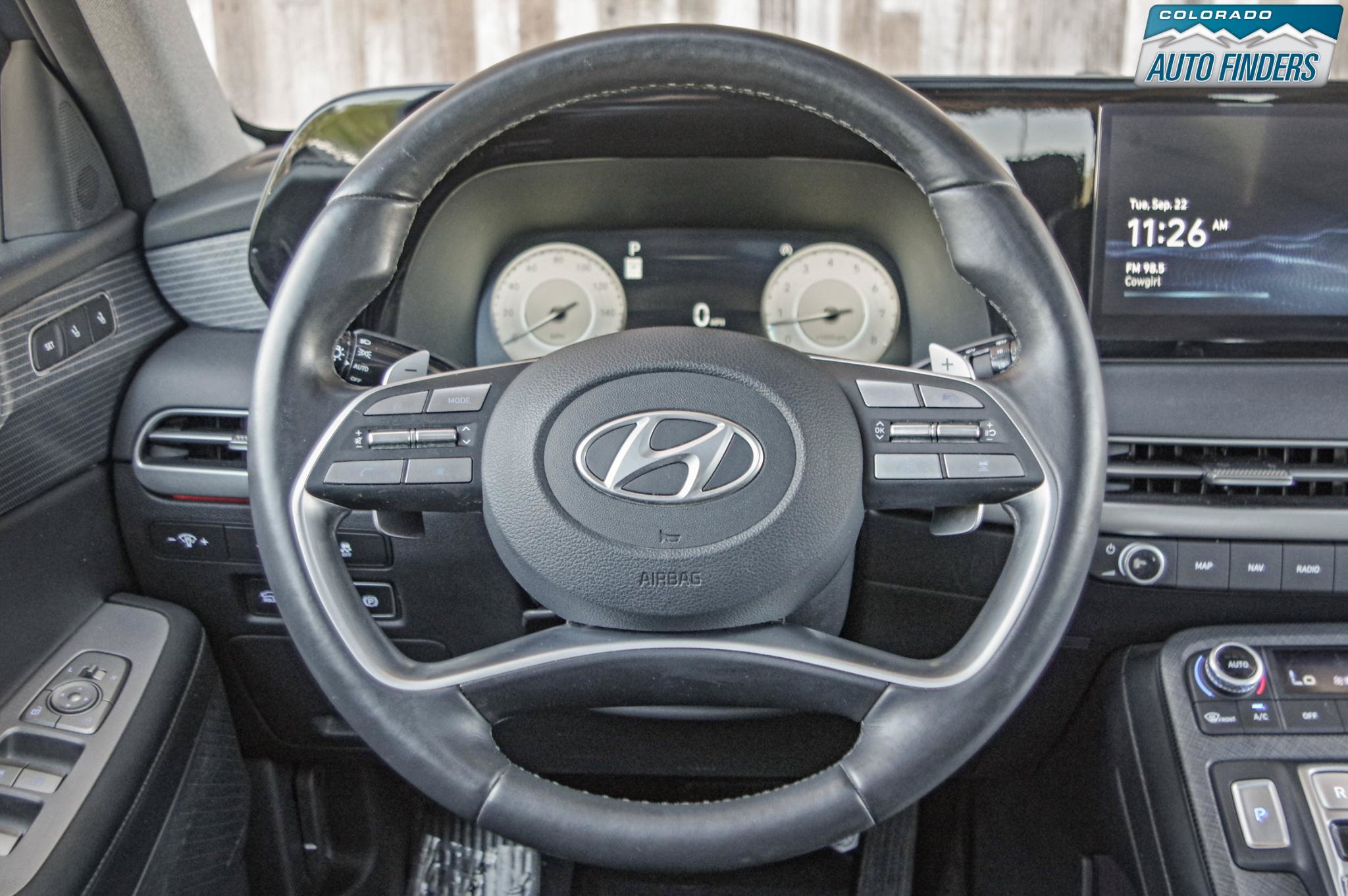 Used 2024 Hyundai Palisade Limited AWD/4WD image 14