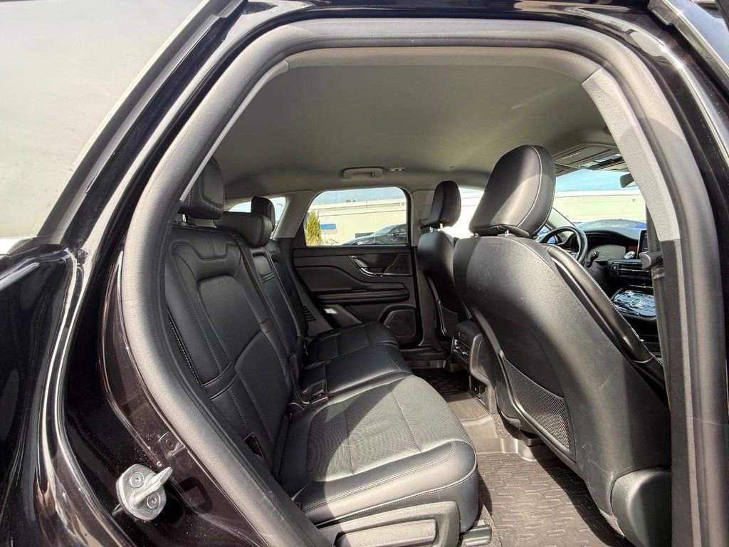 Used 2022 Lincoln Corsair Reserve image 13