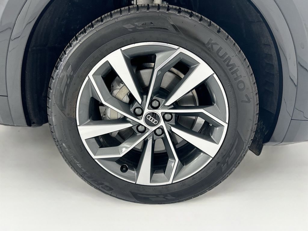 Certified 2023 Audi Q5 2.0T Premium Plus w/ Premium Plus Package image 31