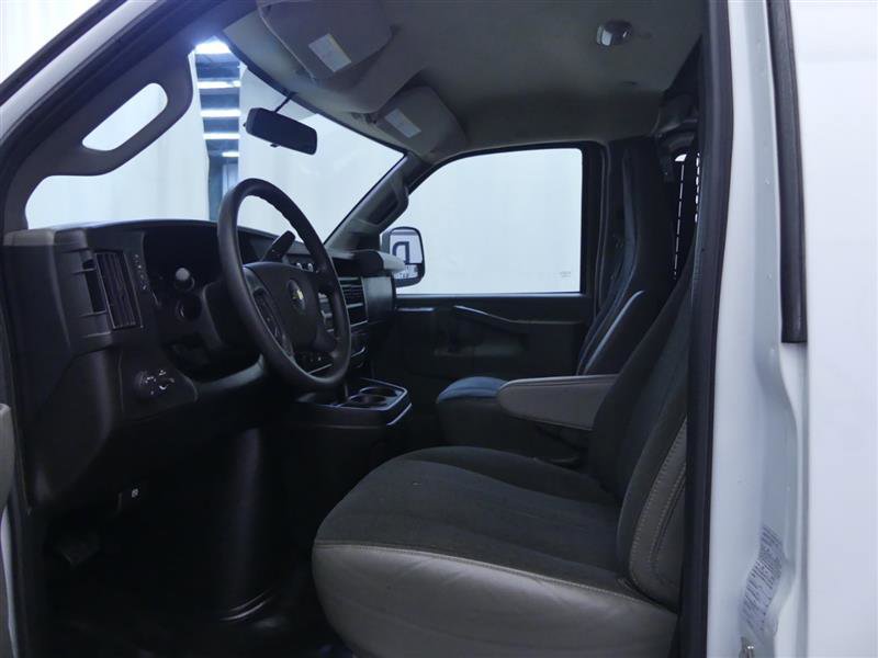 Used 2023 Chevrolet Express 2500 w/ Driver Convenience Package image 17