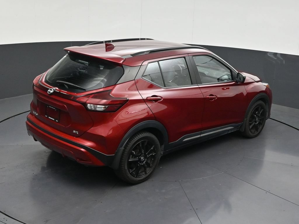 Used 2023 Nissan Kicks SR w/ SR Premium Package FWD image 19