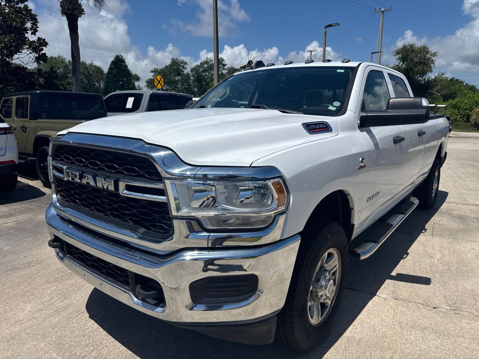 Certified 2020 RAM 2500 Tradesman AWD/4WD image 24