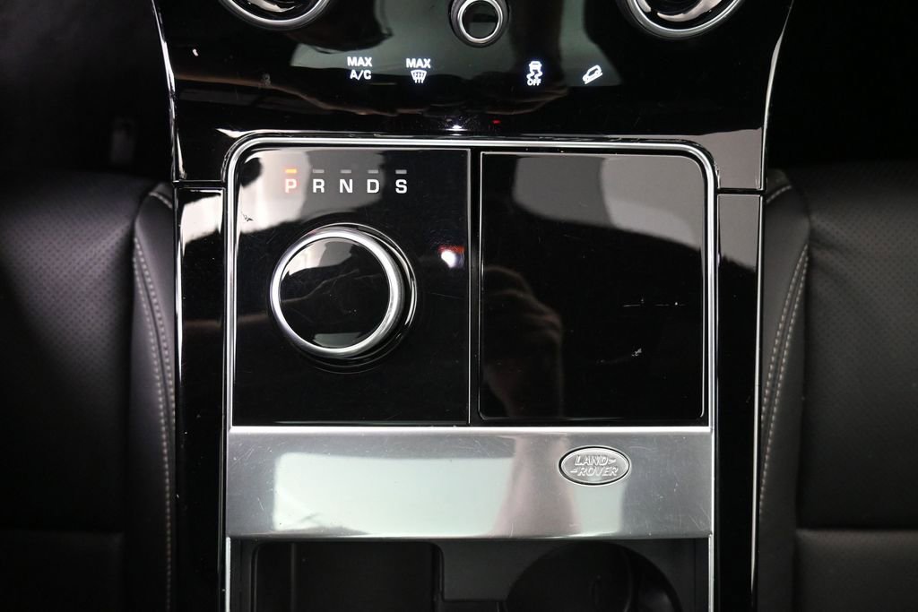 Used 2019 Land Rover Range Rover Velar S AWD/4WD image 18