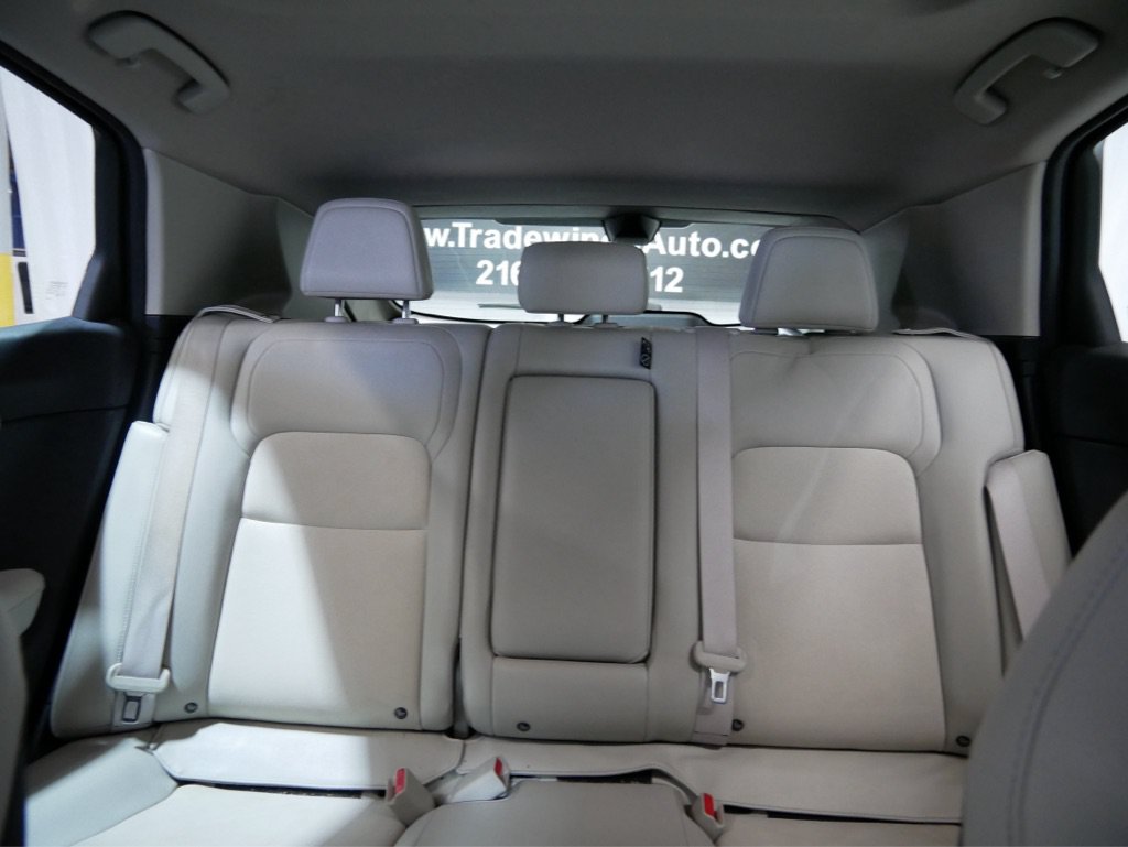 Used 2024 Nissan Ariya AWD image 20