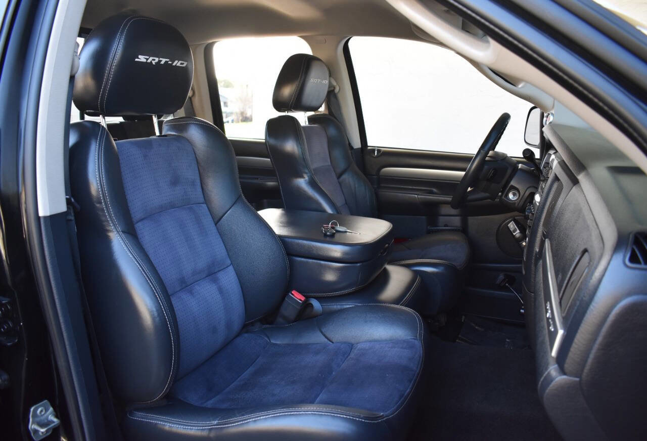 Used 2005 Dodge Ram 1500 Truck 2WD Quad Cab image 31