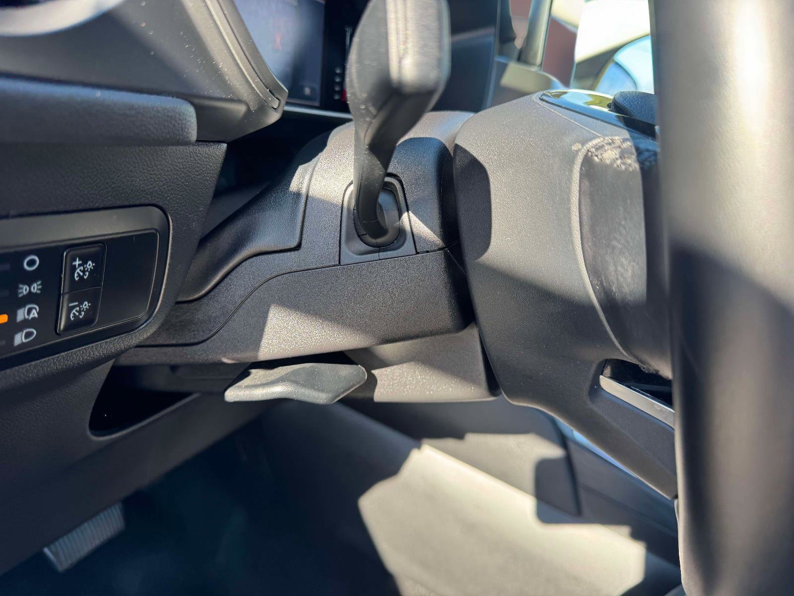 Used 2024 Ford Escape Active image 18